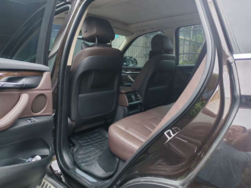 BMW X5 3.0T Elegant Edition 5