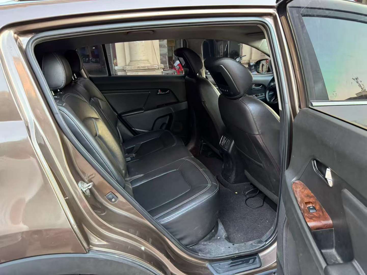Kia Sportage 2.0L Automatic FWD GLS 6