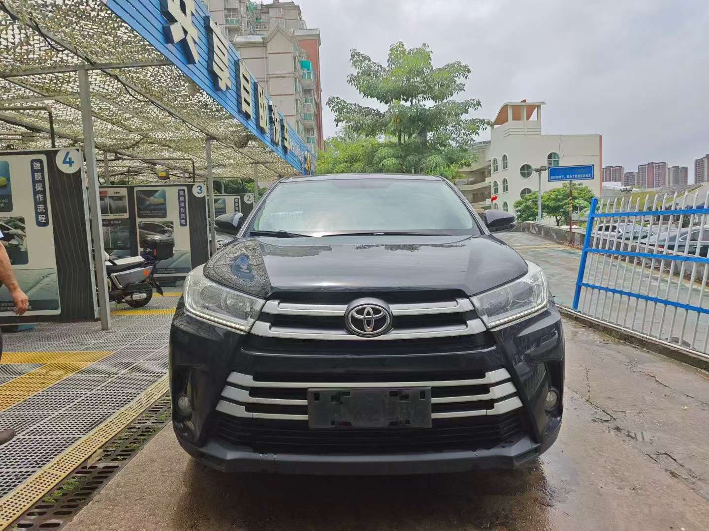 Toyota Highlander 2.0T 2WD Elite 7-Seater