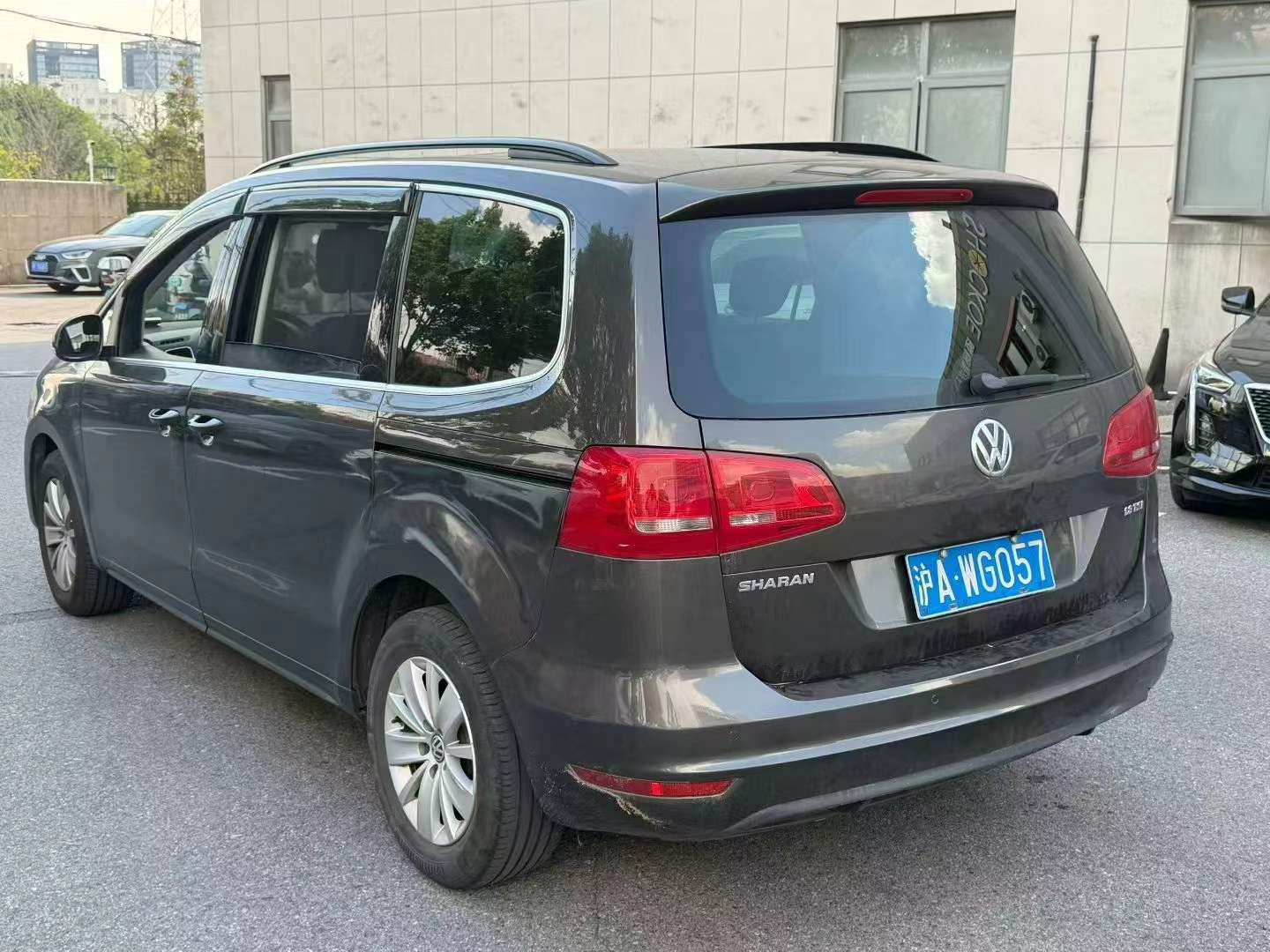 Volkswagen Sharan 2013 1.8T Standard 7-Seater 5