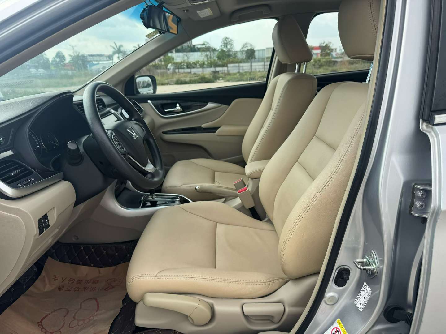 Honda Crider 1.8 Automatic Luxury Edition 8
