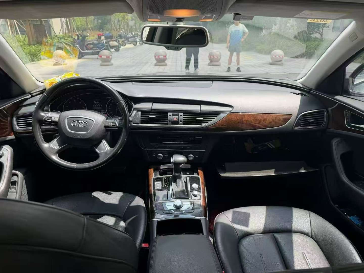 Audi A6 2.5L Comfort 3