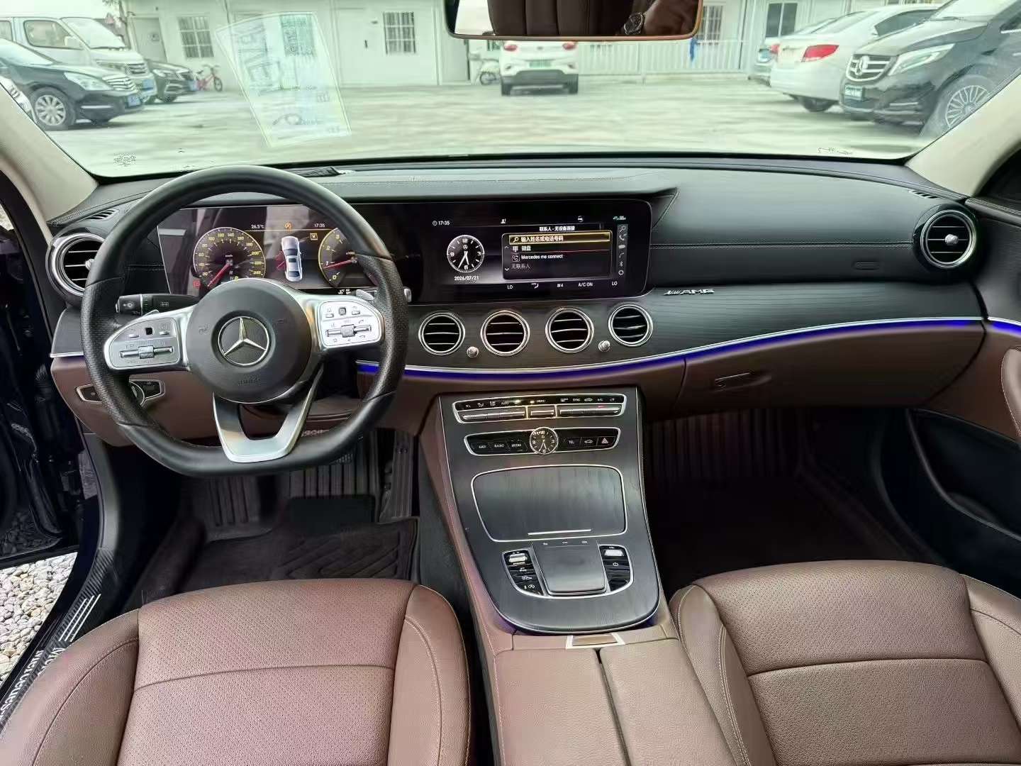 Mercedes-Benz E-Class E300L 8