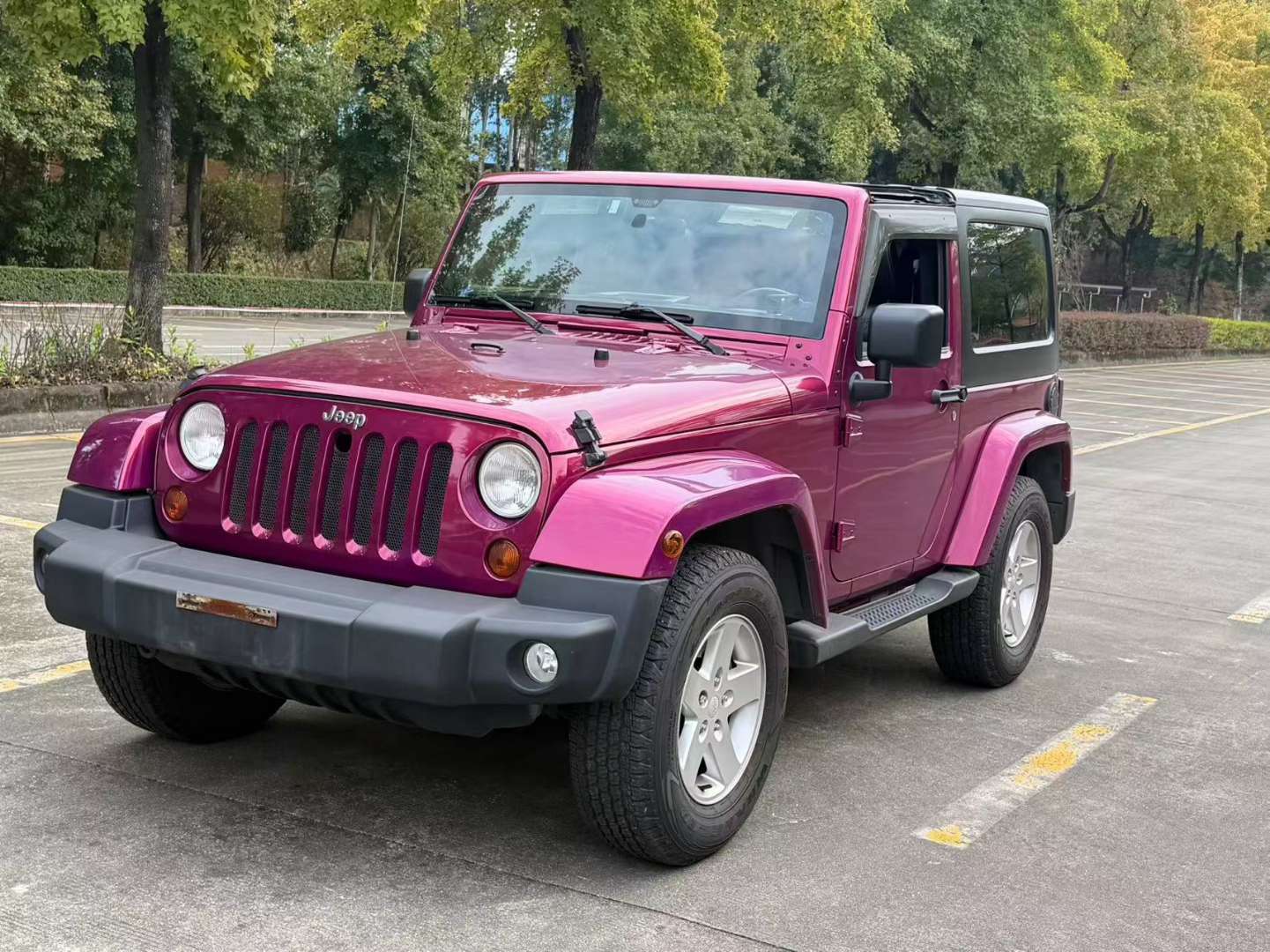 Jeep Wrangler Imported 3.6L 2-Door 4-Seater Sahara 2