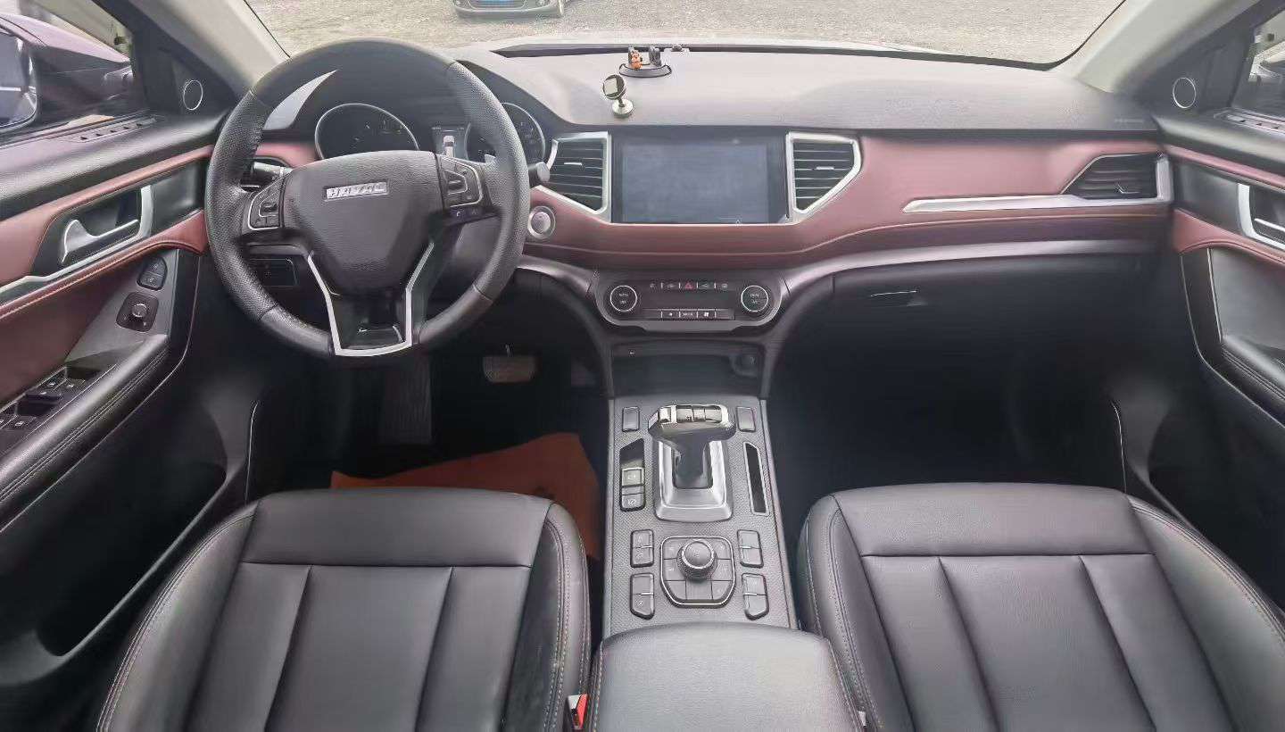 Haval H6 1.5T Automatic Large Sunroof 4