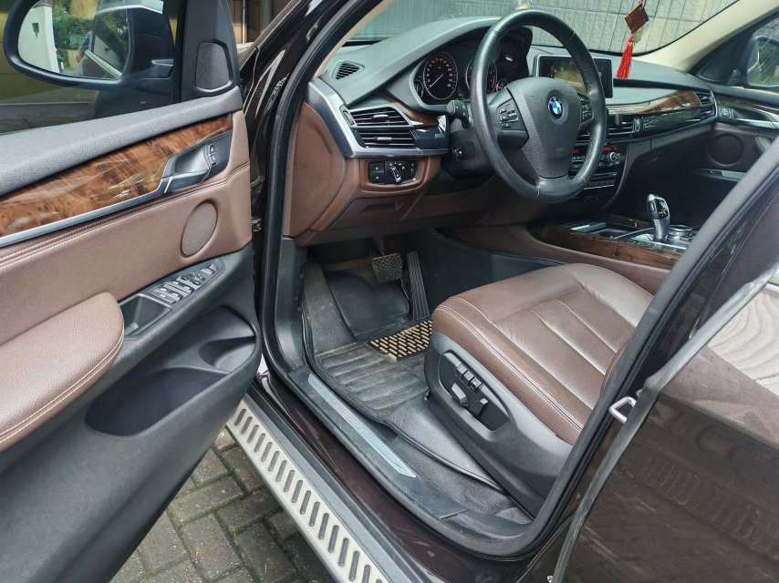 BMW X5 3.0T Elegant Edition 3