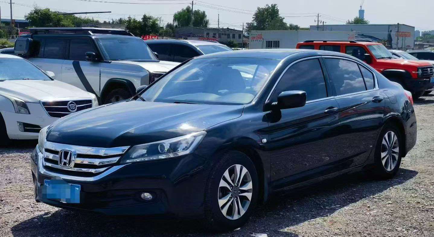 Honda Accord 2.0L Automatic 2