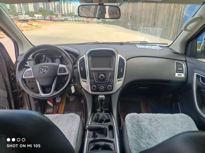 JMC Yusheng S350 2.4T Diesel Manual 2WD 5-Seater 8