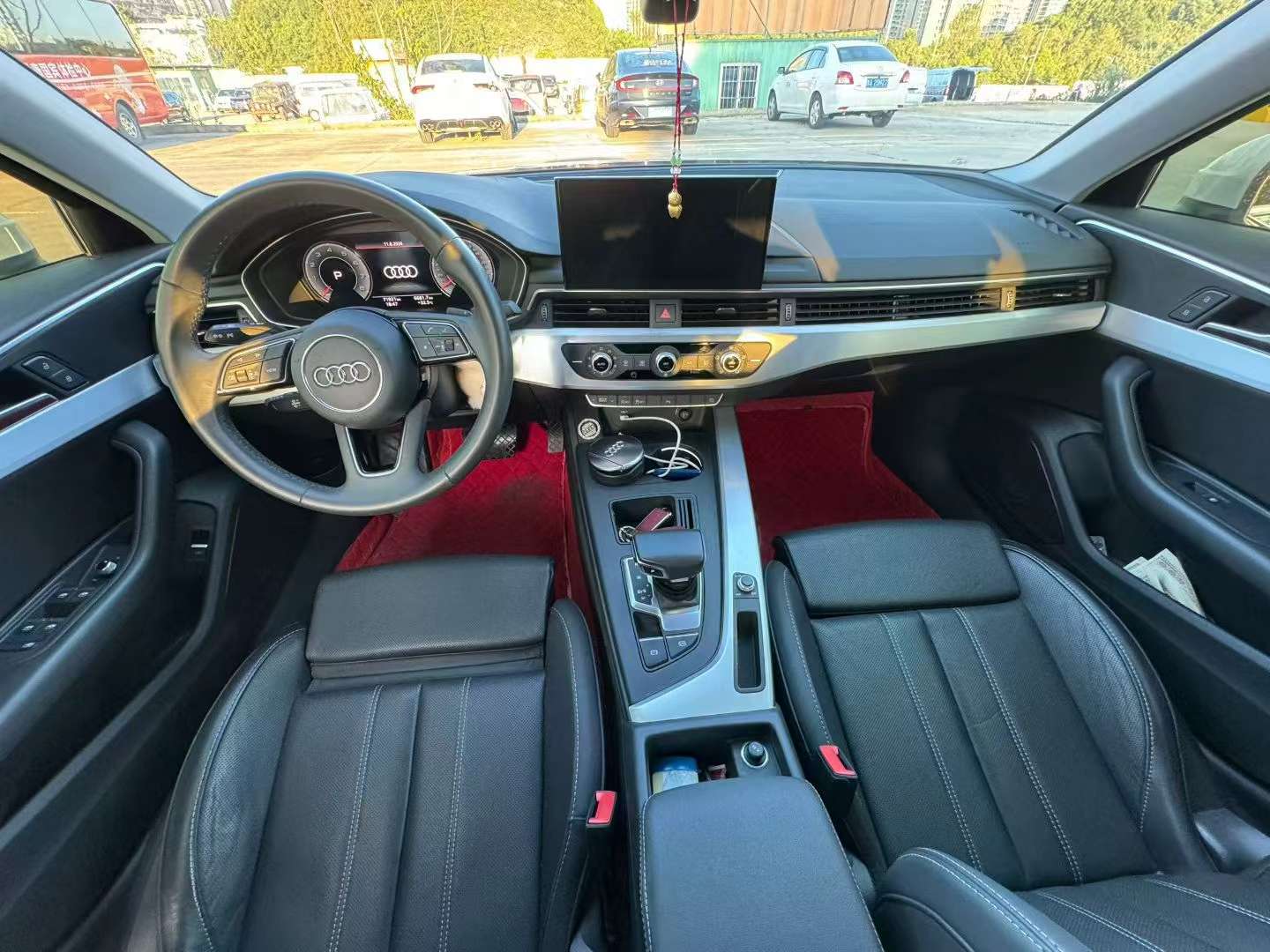 Audi A4L 2023 2.0T Automatic 5