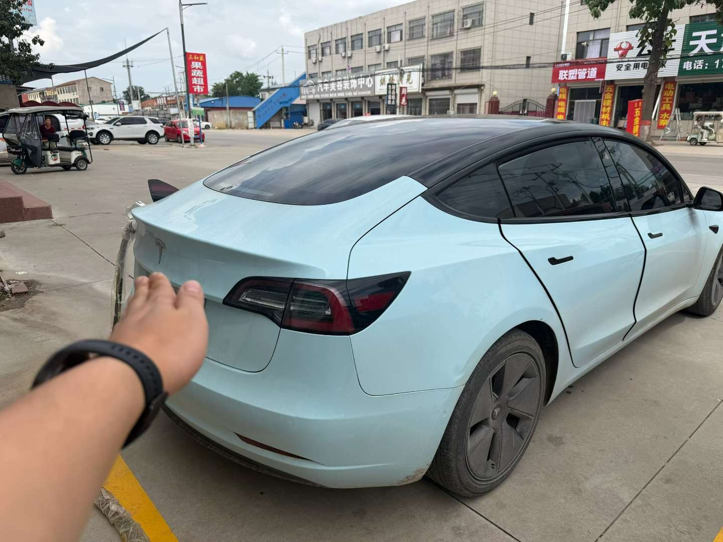 Tesla Model 3 Standard Range 4