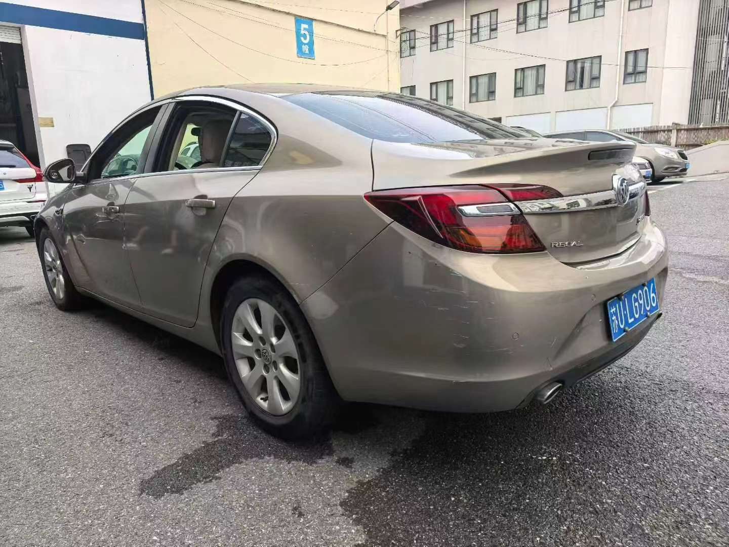 Ford Focus 2014 Automatic 6