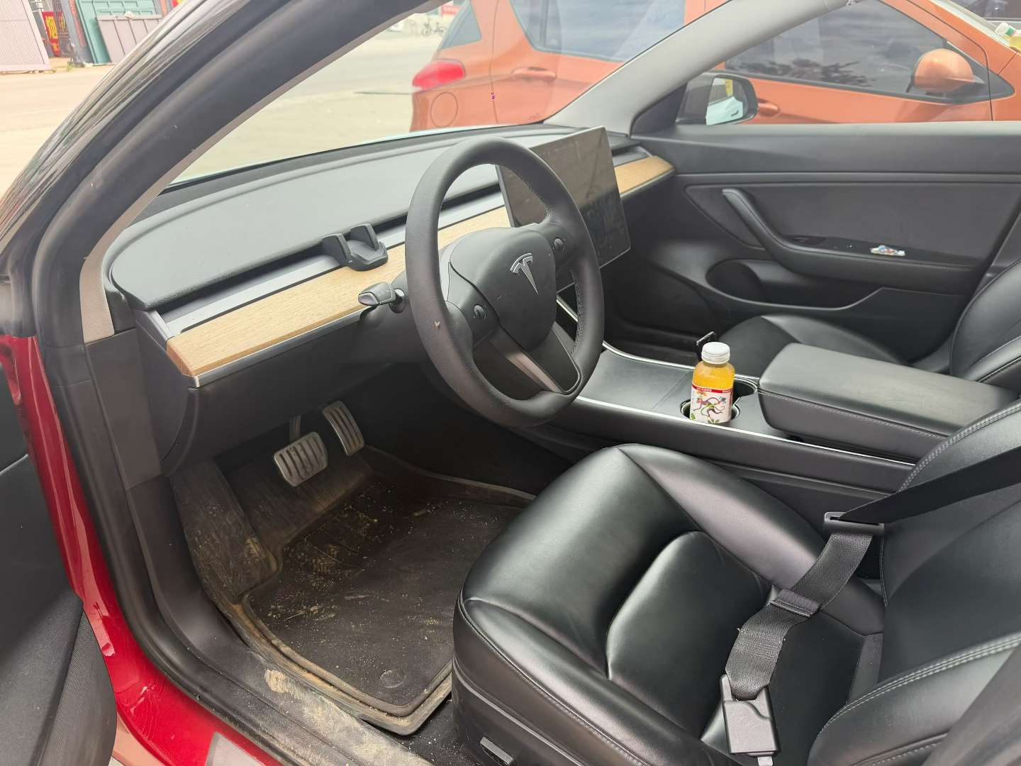 Tesla Model 3 Standard Range 2