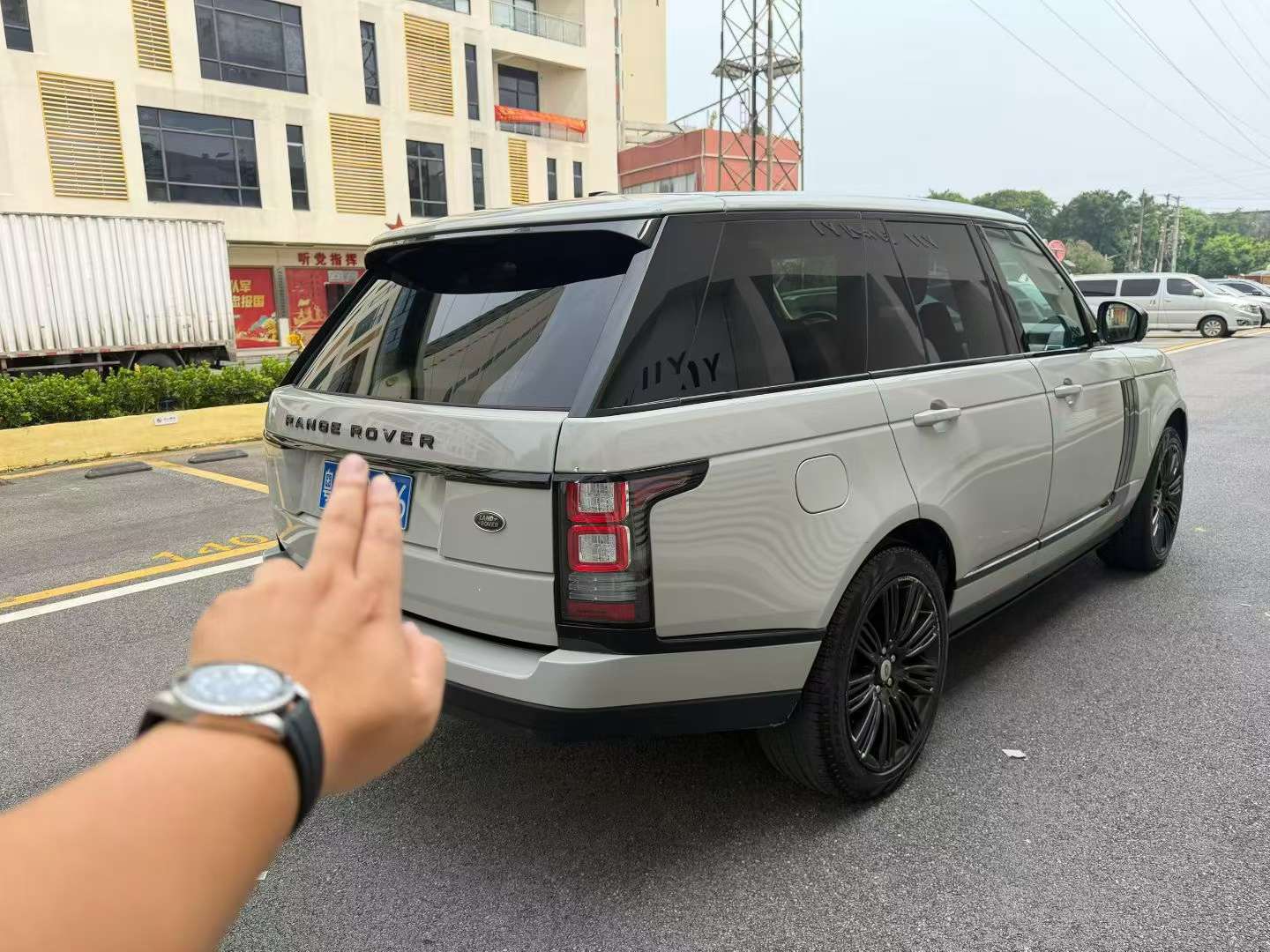 Land Rover Range Rover 3.0T Gasoline High Trim 4