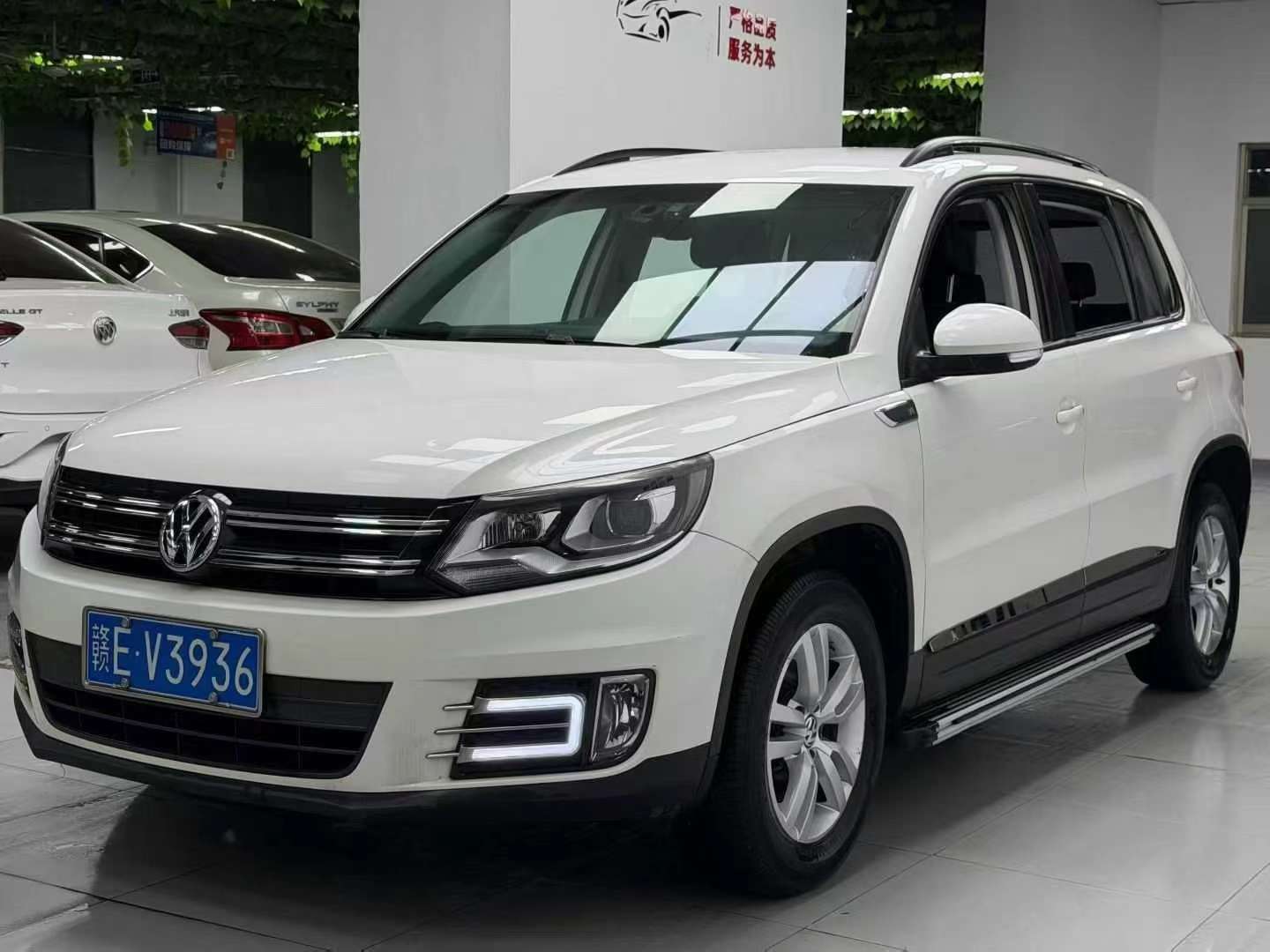 Roewe i5 7