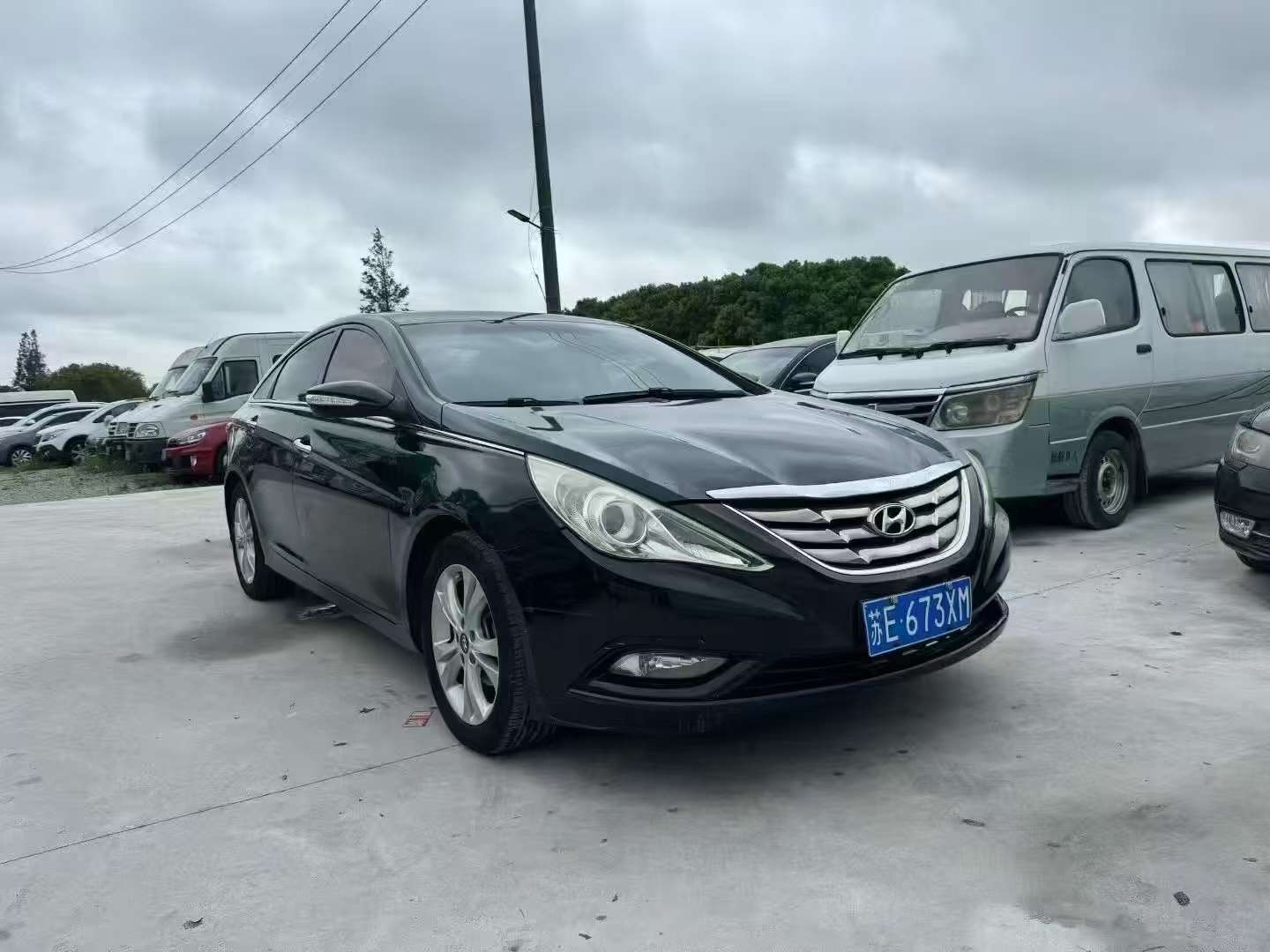 Hyundai Sonata VIII 2.0L Automatic Sunroof 3