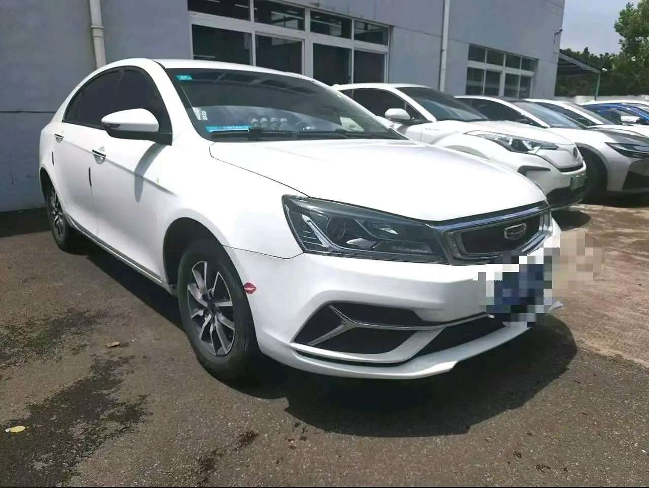 Geely Emgrand 2020 1.5L Manual Comfort 3