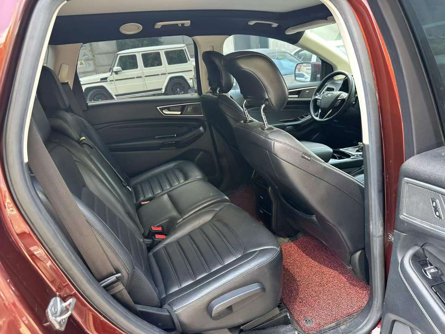 Ford Edge 2.0T FWD Elite (7-Seat) 6