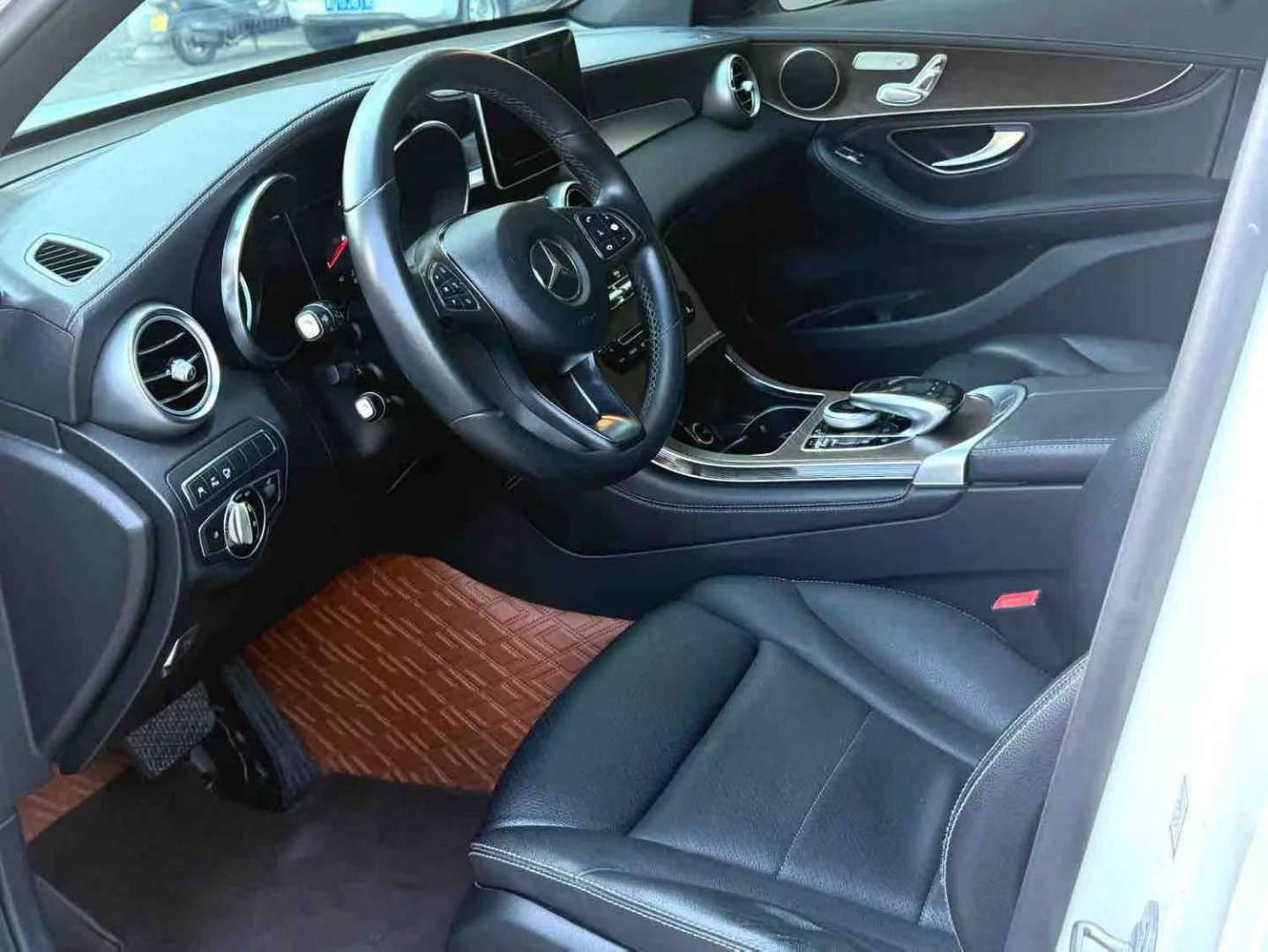 Mercedes-Benz GLC GLC300 2.0T Dynamic 7