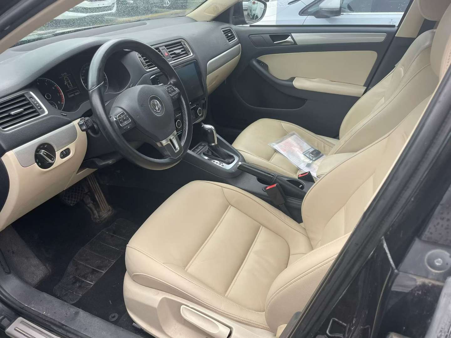 Volkswagen Sagitar 3