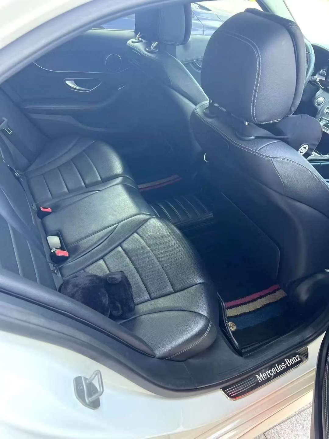 Mercedes-Benz C-Class 2.0T Sport Edition 3