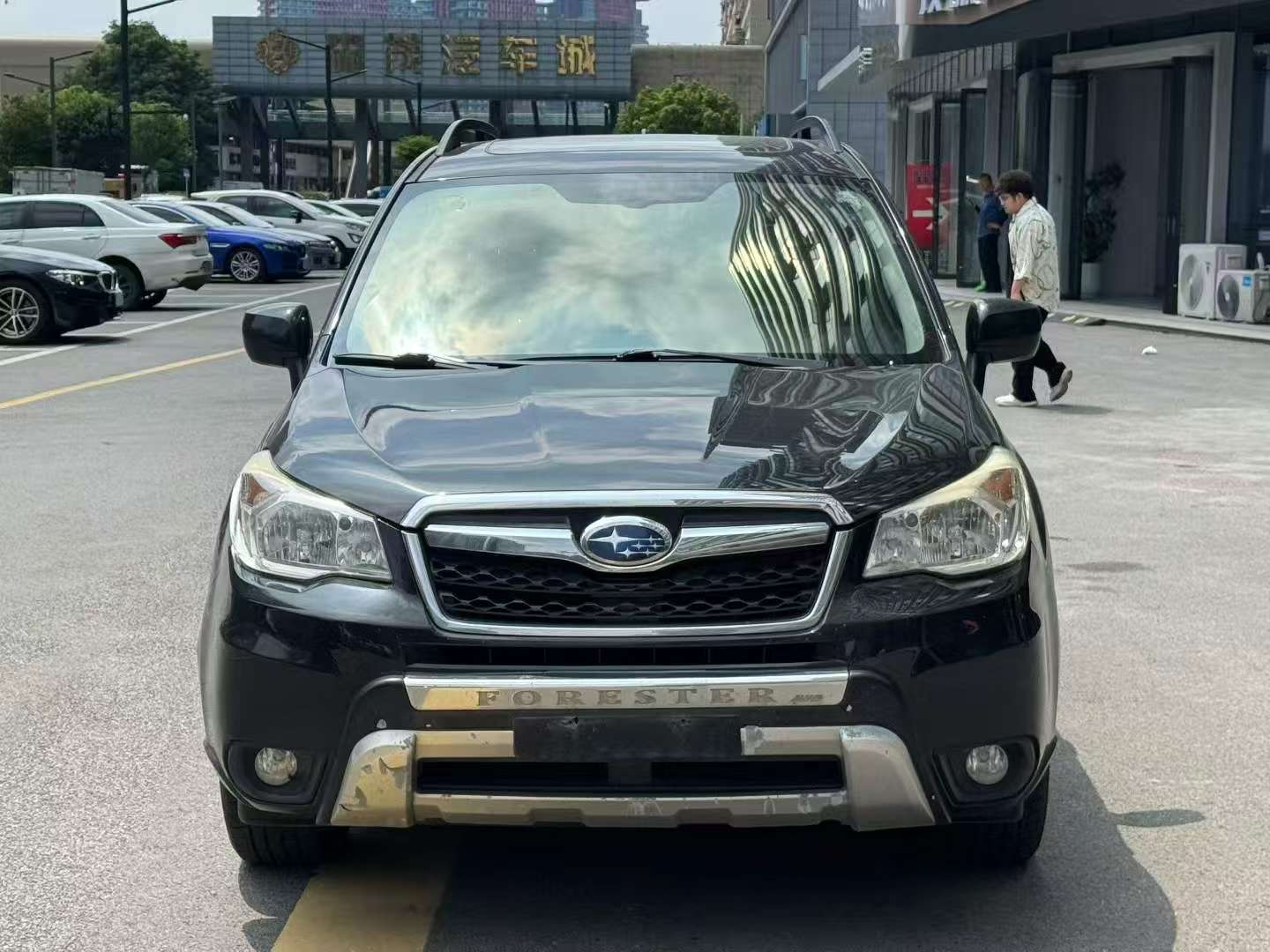 Subaru Forester 2015 2.5 AWD 2