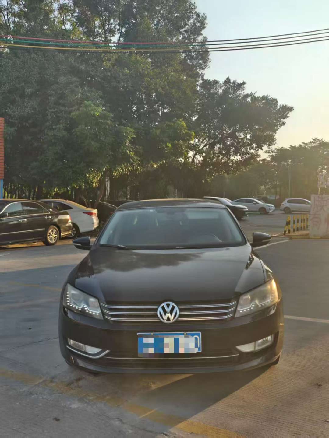 Volkswagen Passat 2011 2.0TSI Premium Edition 2