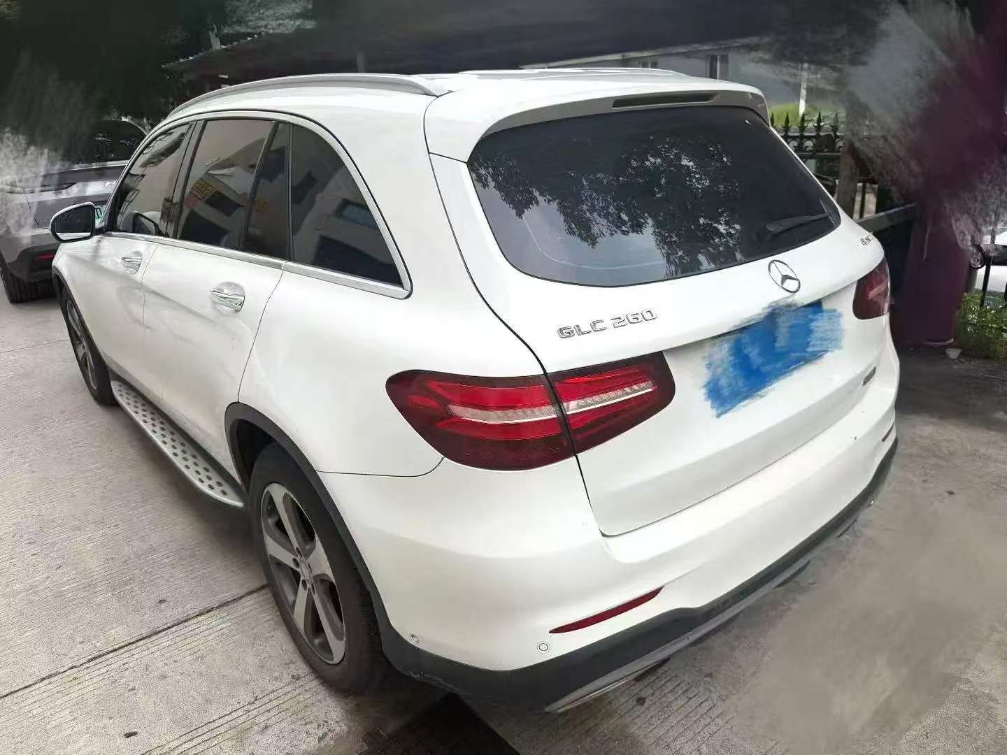 Mercedes-Benz GLC 2017 GLC260 Luxury 3