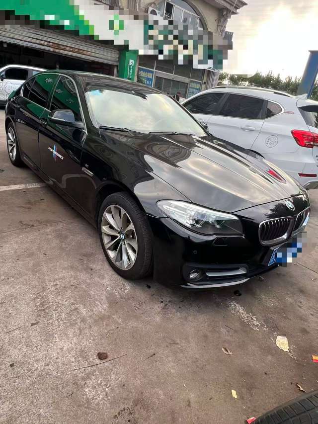 BMW 5 Series 2017 2.0T Leading Edition 2