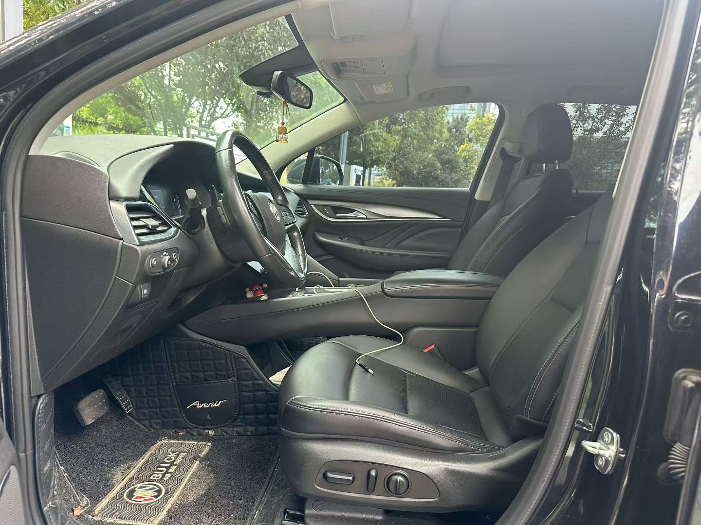 Buick Enclave 2022 AWD Premium 7-Seater 2