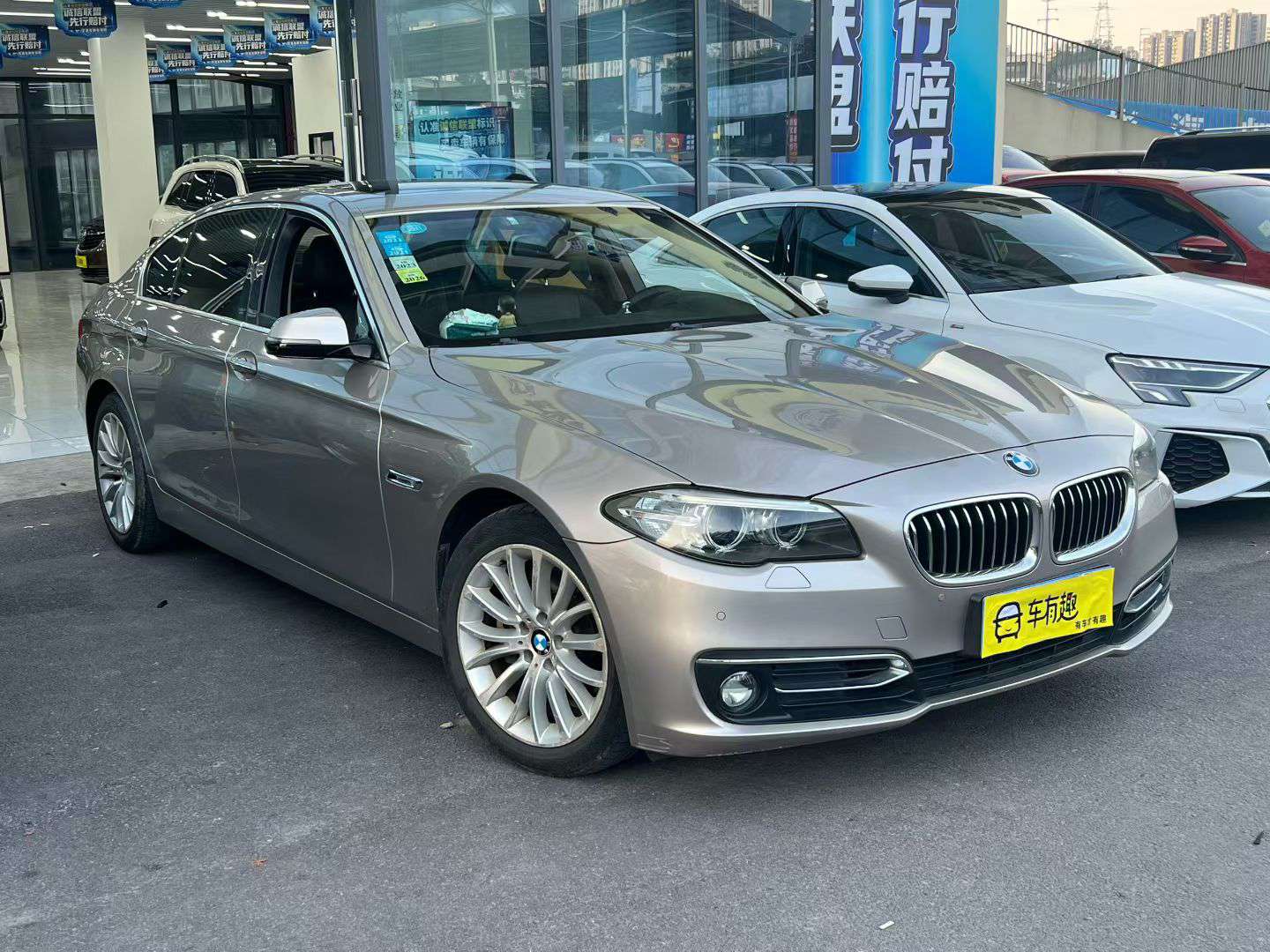 BMW 5 Series 525Li
