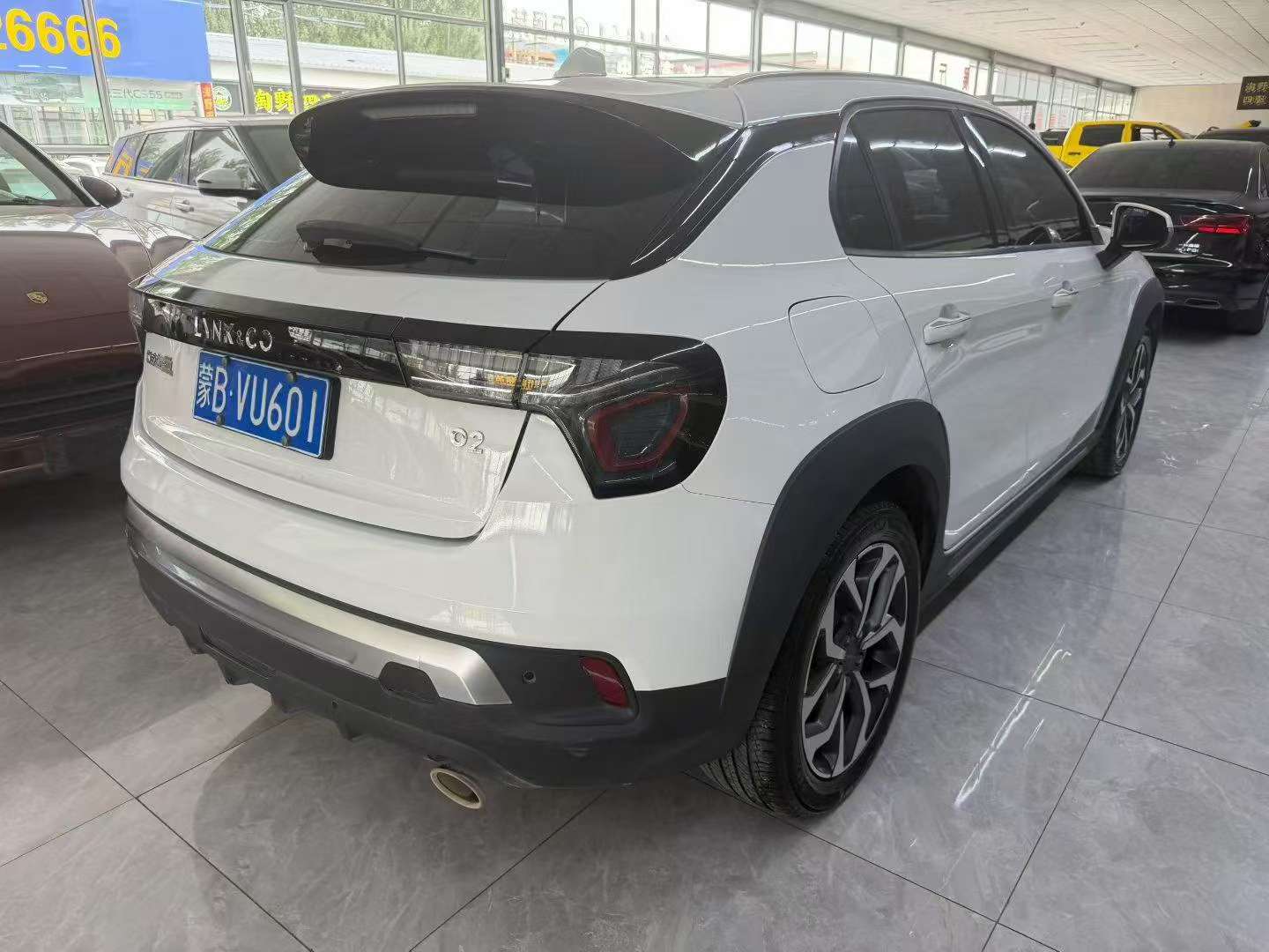 Lynk & Co 02 2