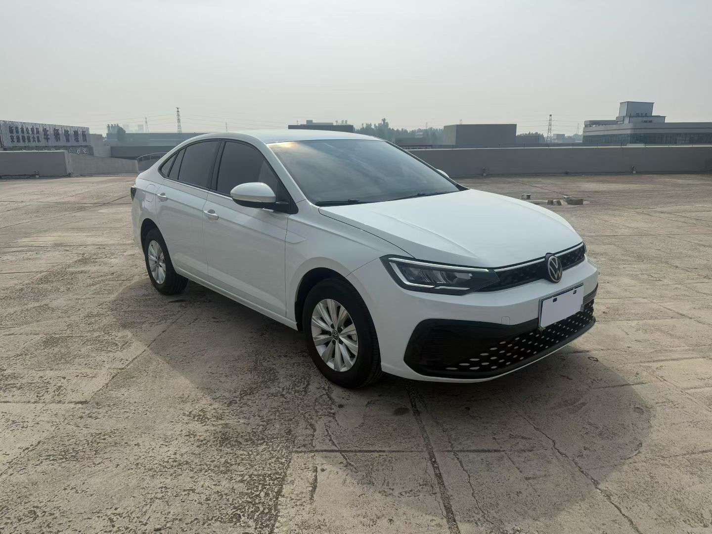 Volkswagen Lavida XR 1.5L Automatic Xin Yi Edition 3