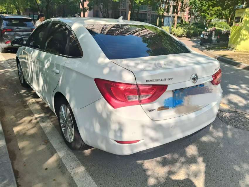 Buick Excelle 1.5L Automatic Luxury Edition 3