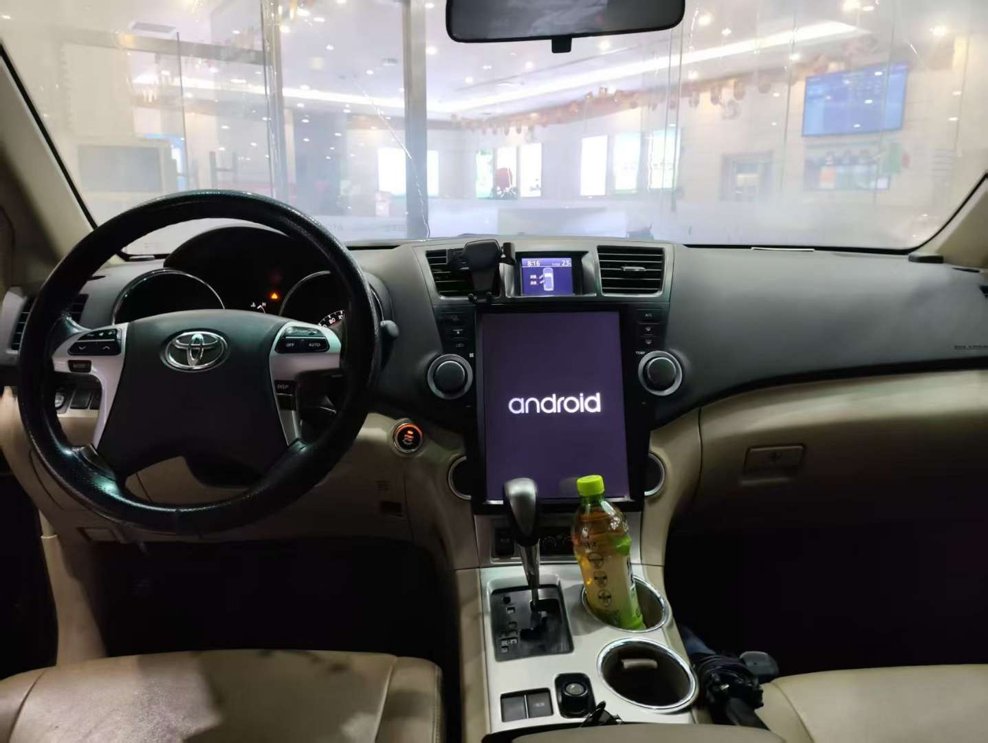 Toyota Highlander 5
