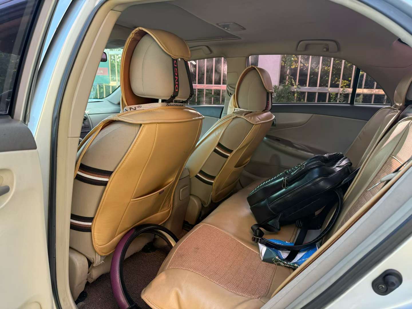 Toyota Corolla 1.6L Automatic Sunroof 5