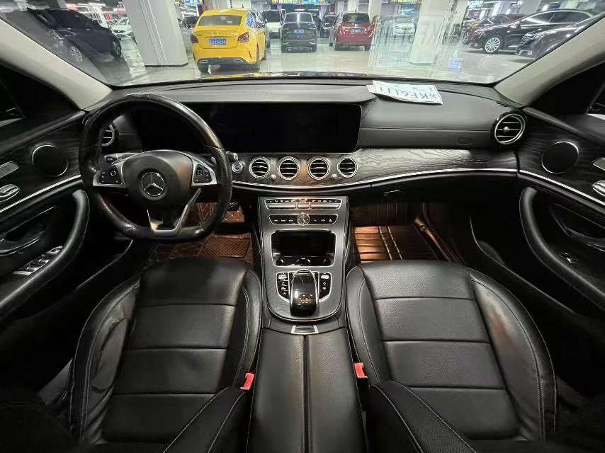 Mercedes-Benz E-Class 2.0T Sport Luxury 6