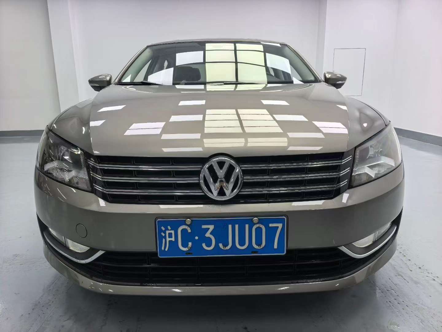 Volkswagen Passat 2013 2