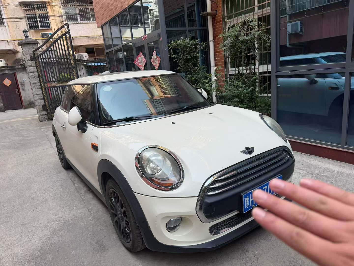 BMW MINI 1.2T Pioneer 2