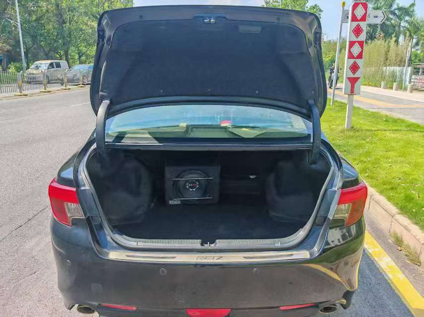 Toyota Reiz 2.5V Shangrui 8