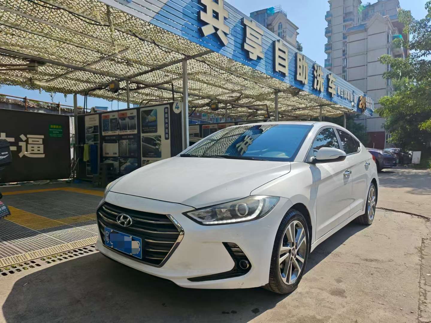 Hyundai Lingdong 1.6L Automatic ZhiXuan Elite 2