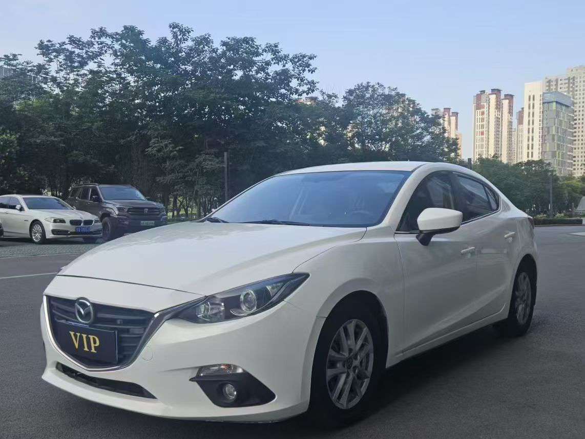 Mazda Axela 1.5L Automatic 2