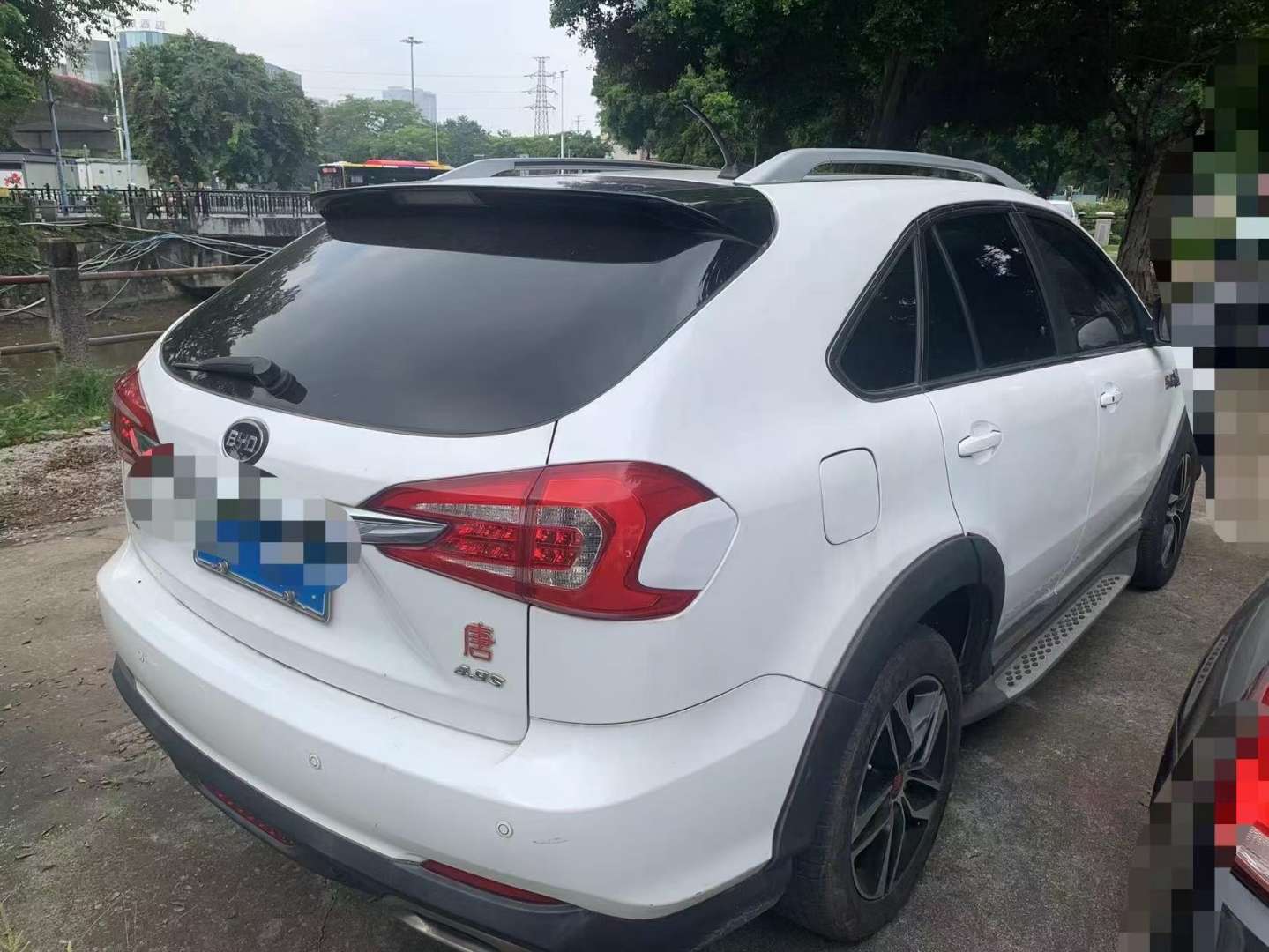 BYD Tang 2.0T AWD Flagship Edition 3