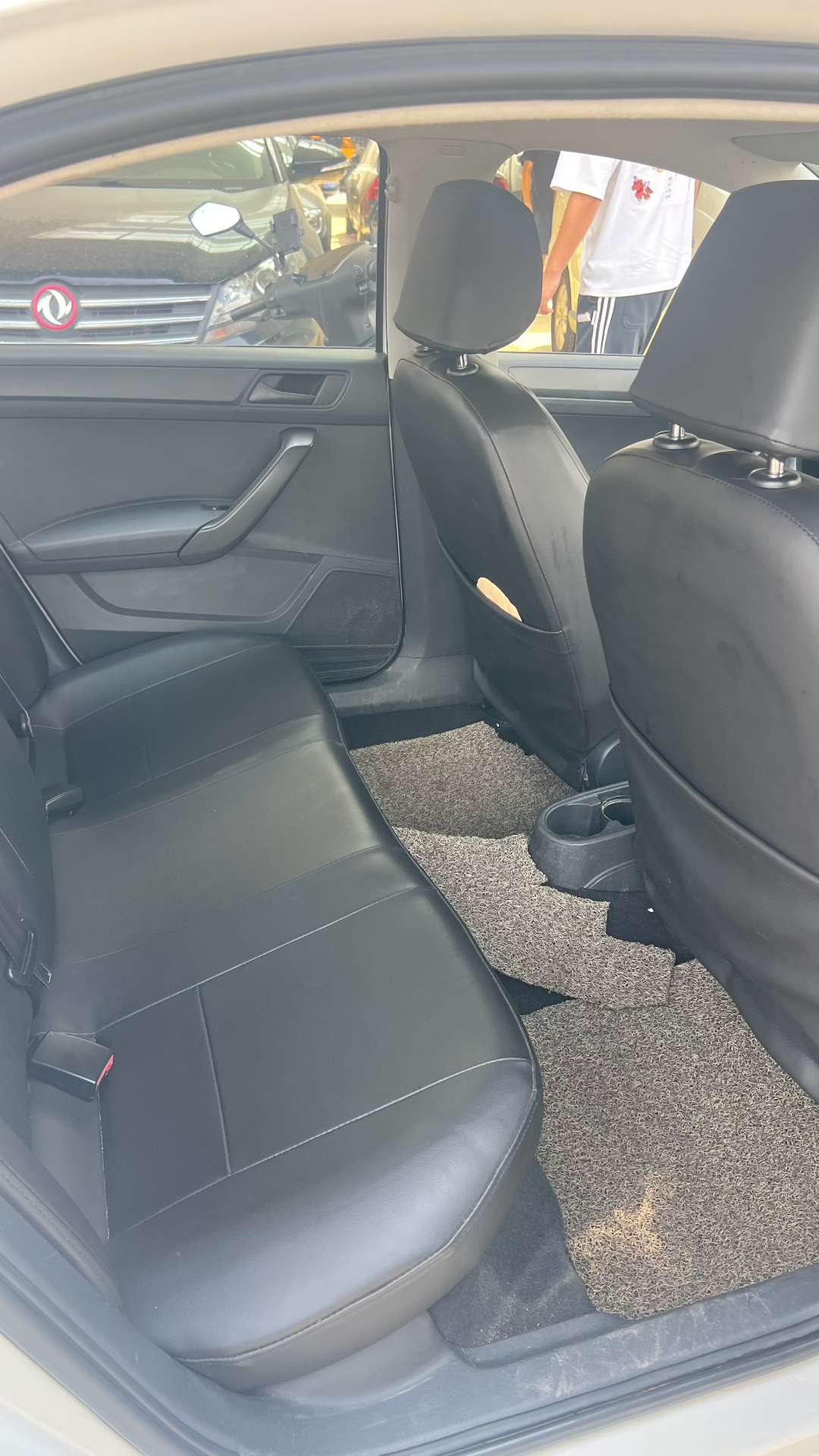 Volkswagen Santana 3