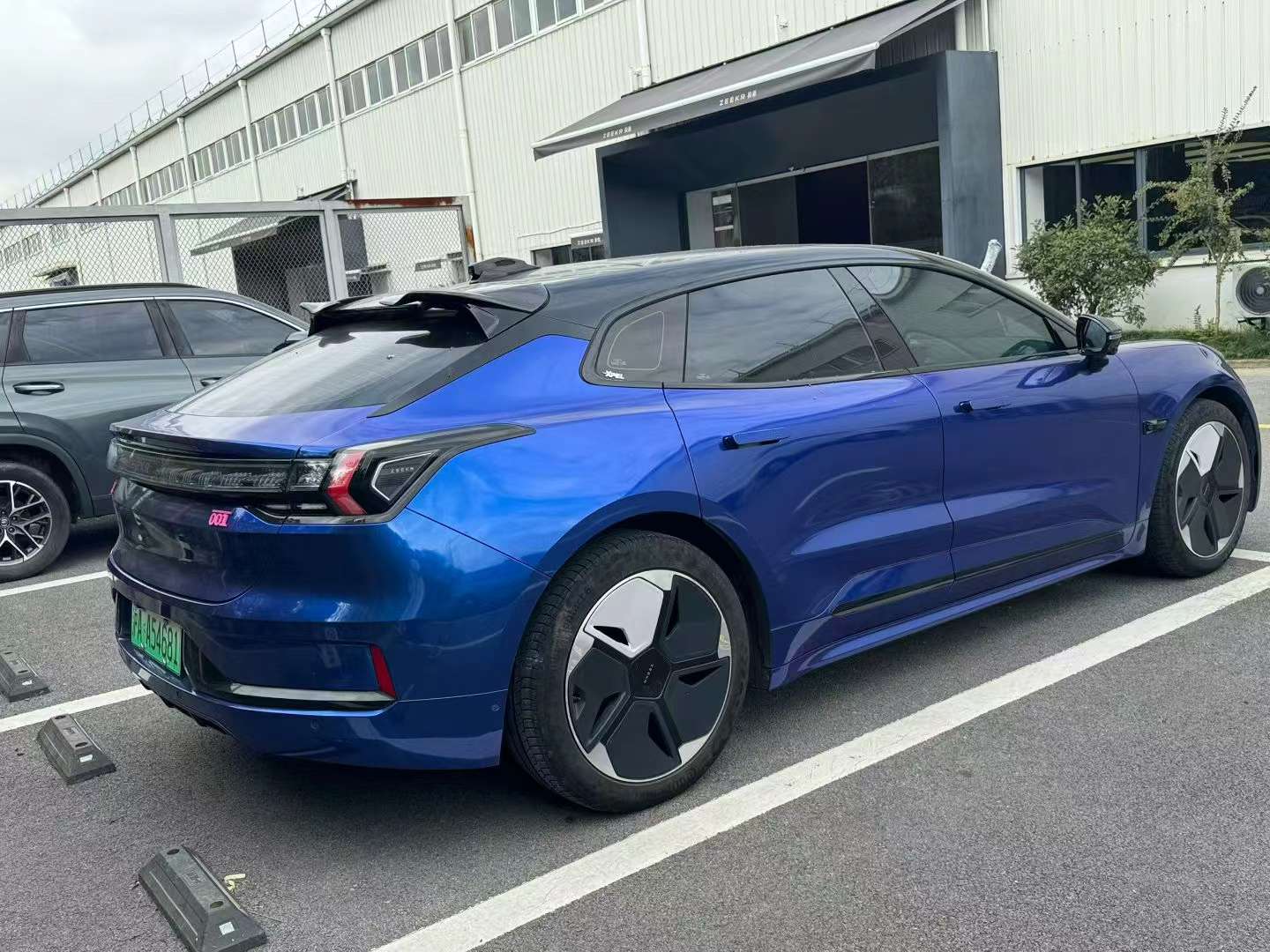 Zeekr 001 Dual Motor AWD WE86 8