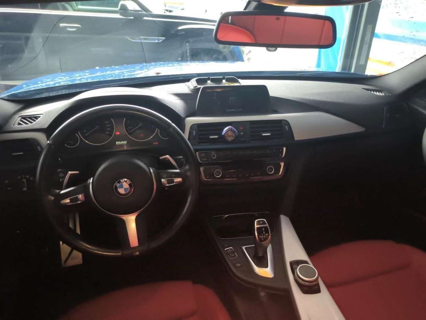BMW 3 Series 320i M Sport Package 5