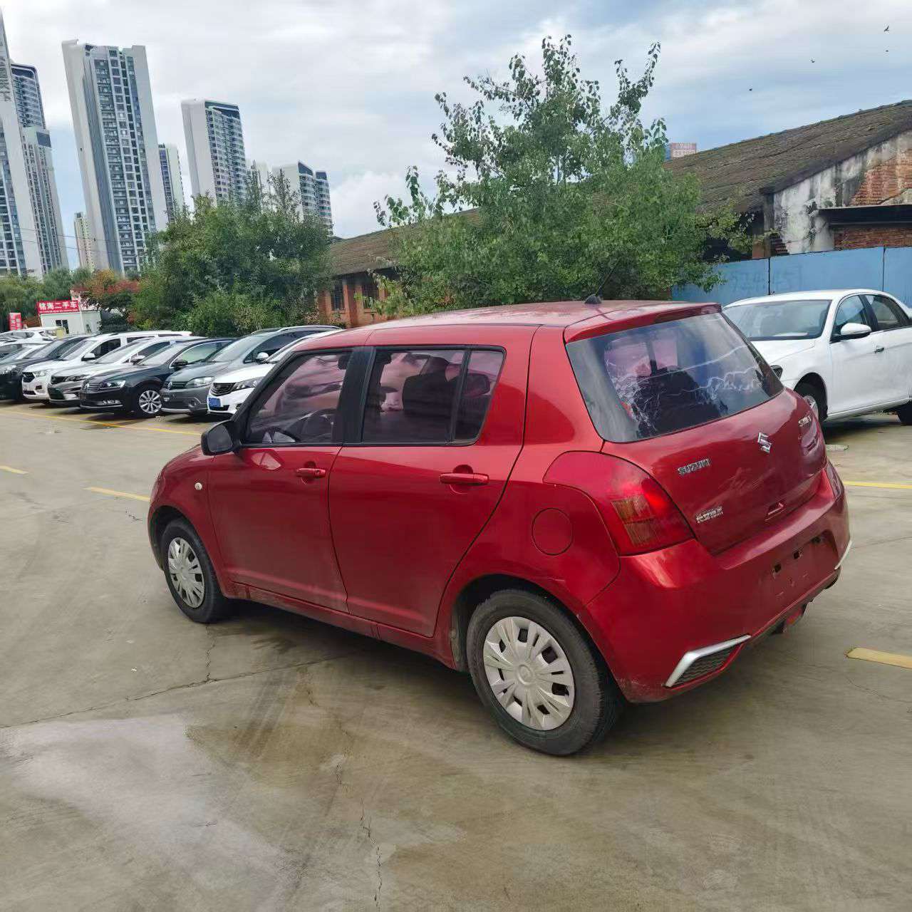 Suzuki Swift 1.3L Manual 6