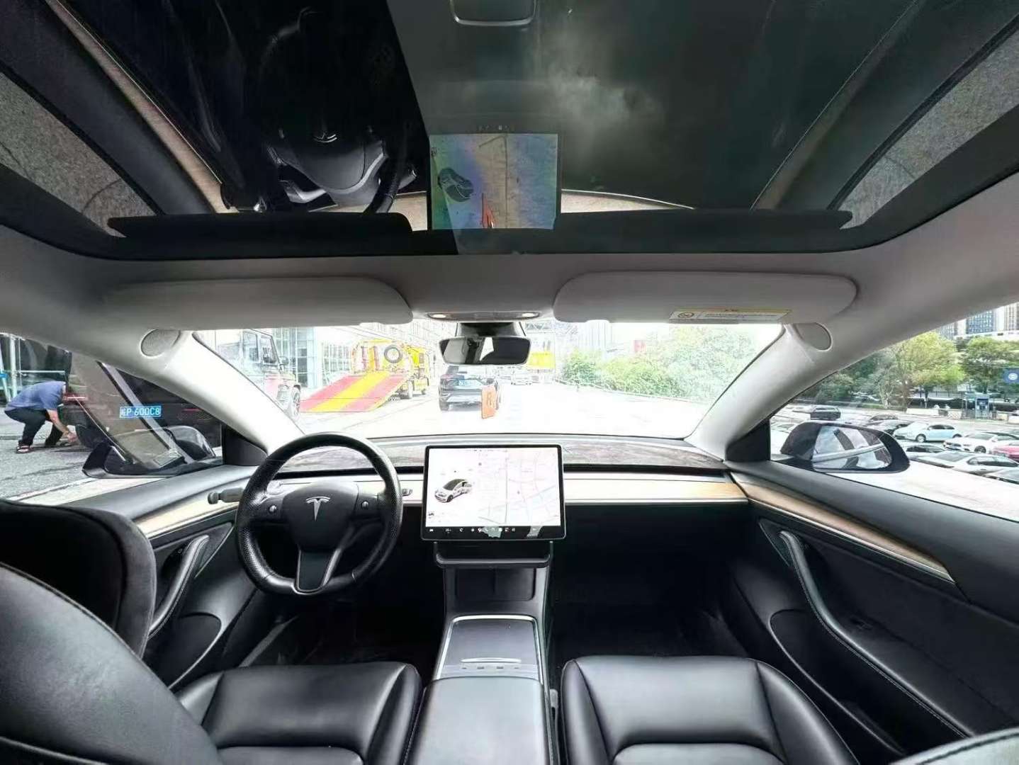 Tesla Model 3 Standard Range Rear-Wheel Drive Plus 5