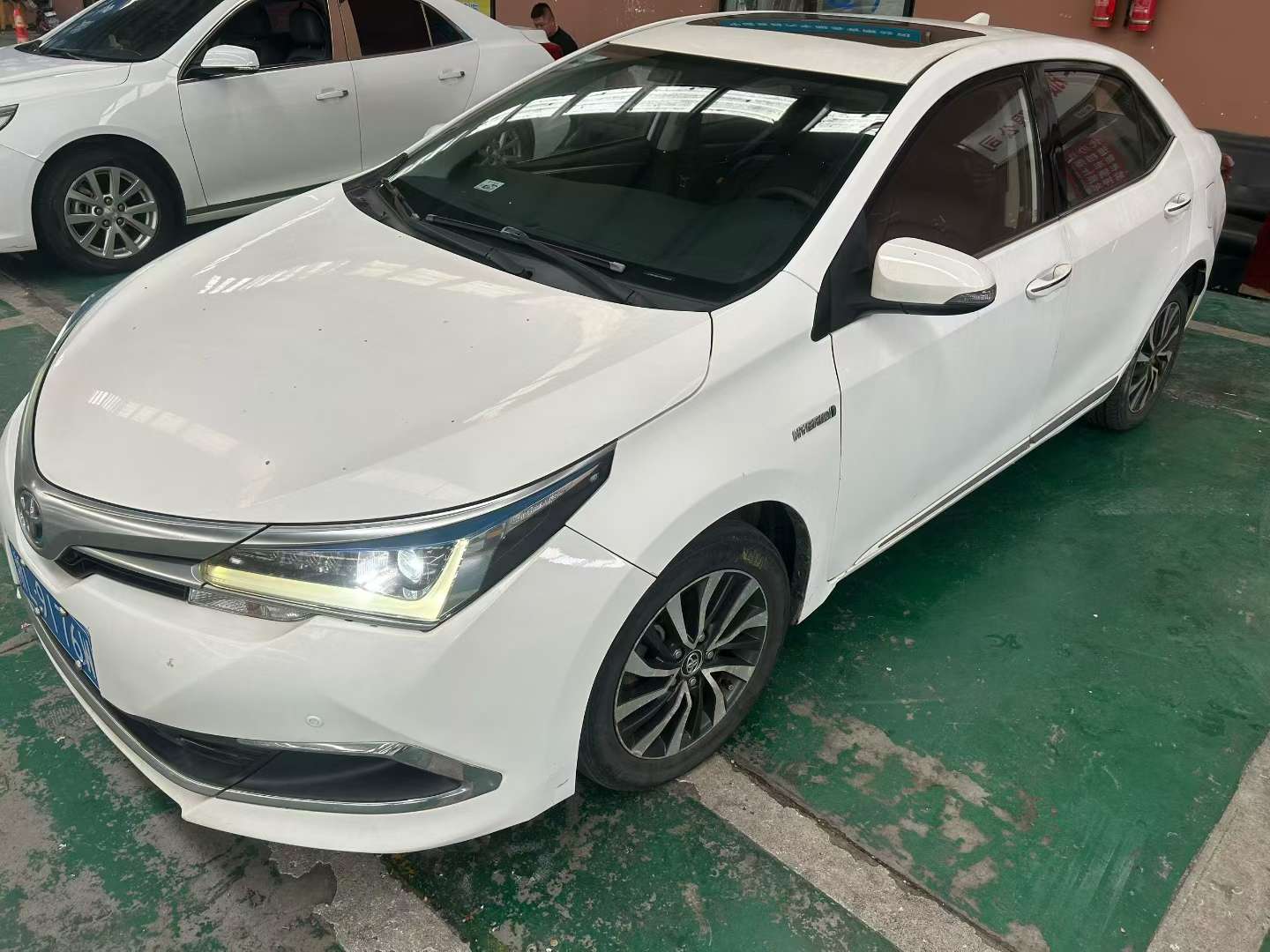 Toyota Corolla 1.8 Hybrid 3