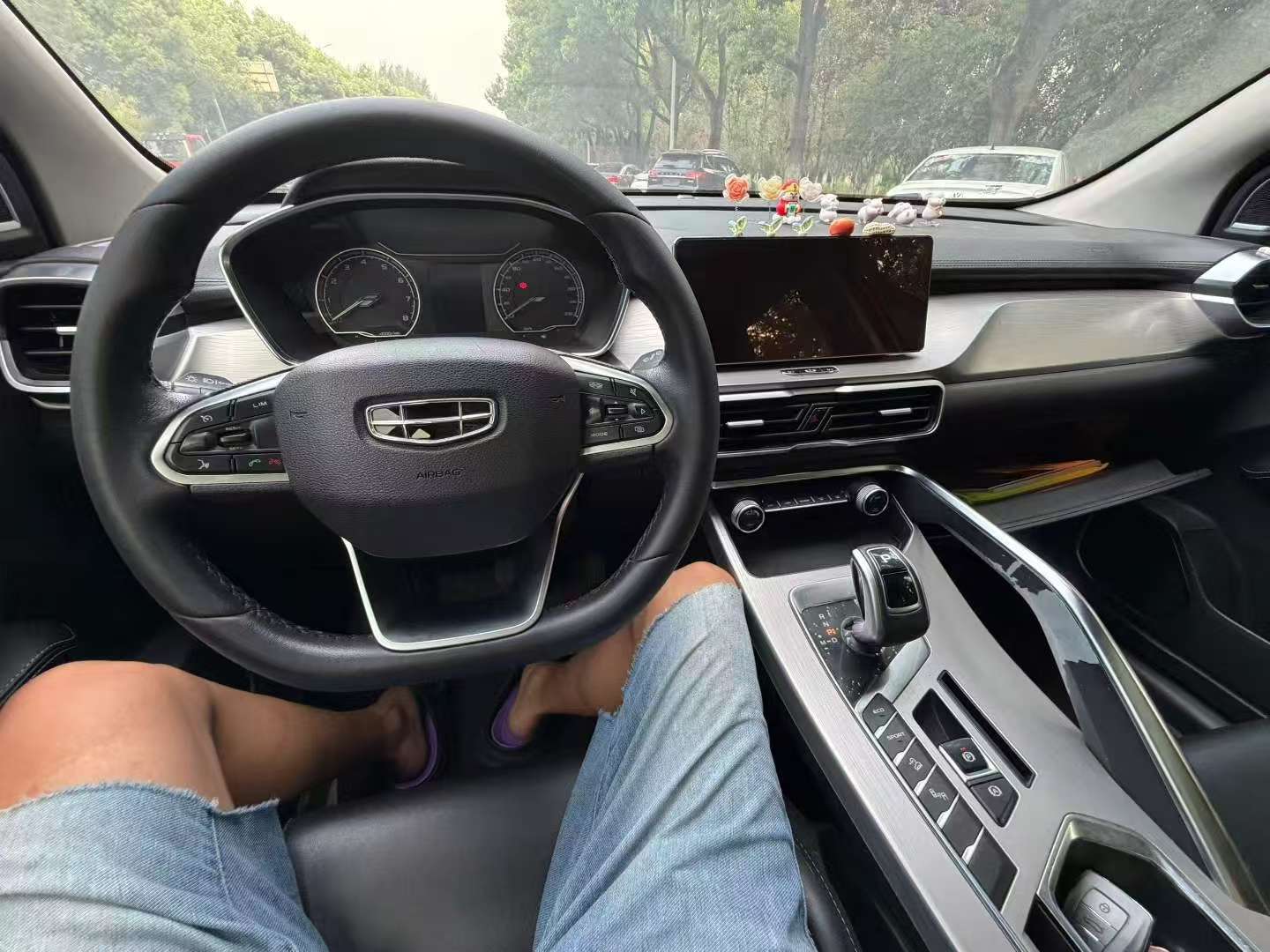 Geely Binyue Automatic Sunroof 1.5 9