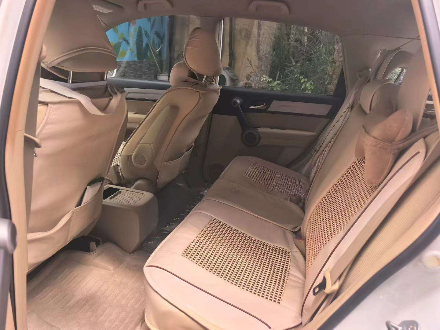 Honda CRV 2.0L FWD Urban Edition 6